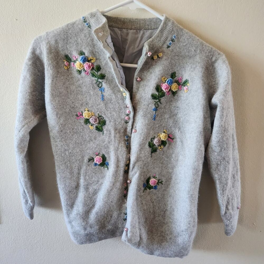 Vintage handmade wool sweater,  Pearl like buttons, hand embordered.